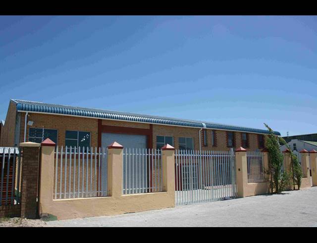 594M² FACTORY TO LET IN AIRPORT INDUSTRIA